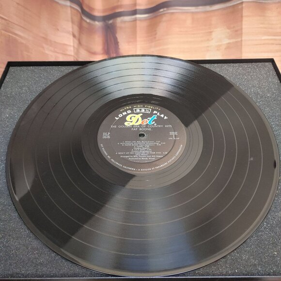 Vintage LP Vinyl Record Pat Boone - The Golden Era of Country Hits 1965 - Picture 3 of 4